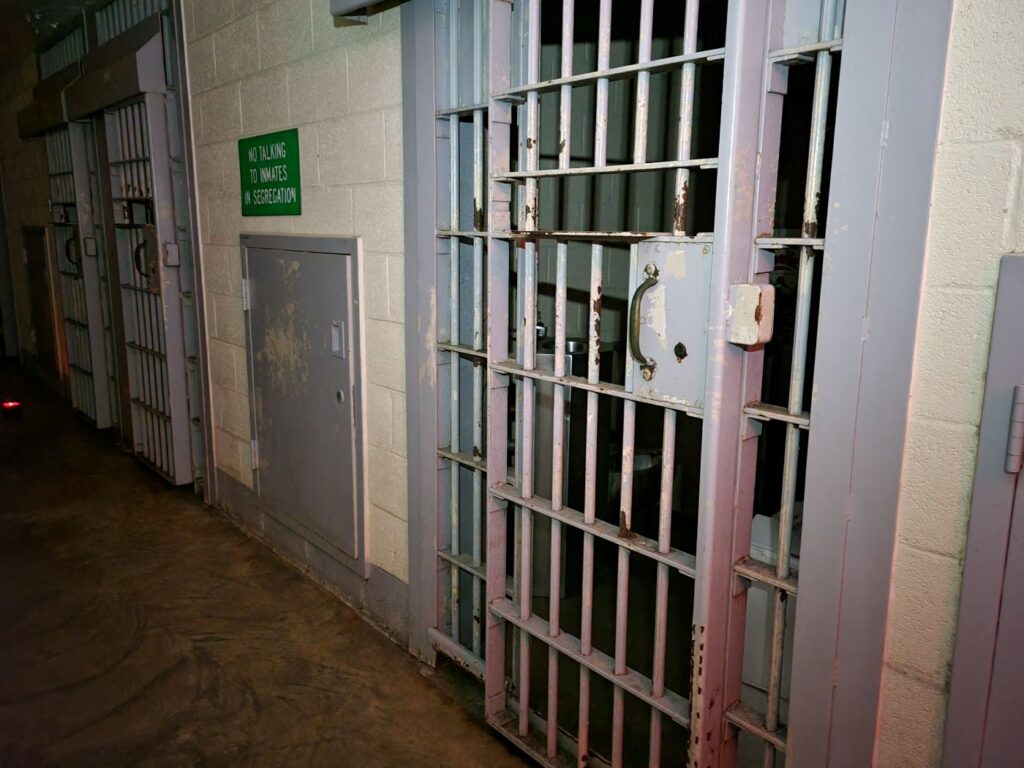 Cell block
