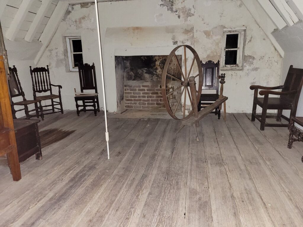 Spinning wheel where figure was seen